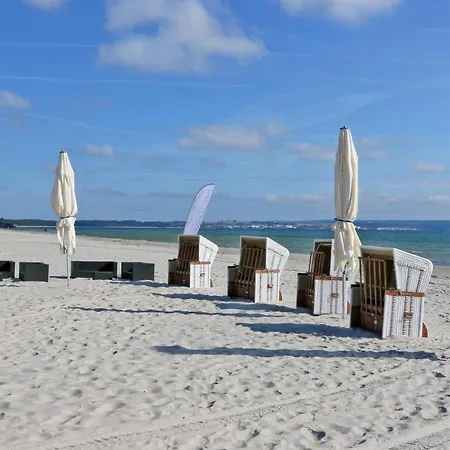 Prora Solitaire Panorama 03 Binz